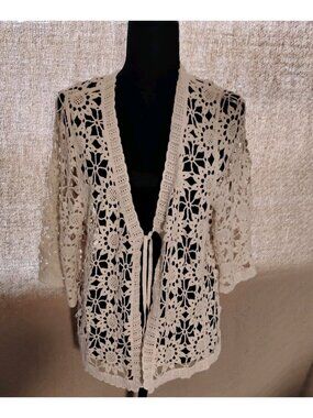 Rabbit Rabbit Rabbit Crochet Cardigan Boho Floral Design Lightweight XL Cream